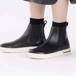 Birkenstock Bend Chelsea black leather slip on high top boots sz 10 (41)